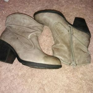 Montana real leather low cut boots